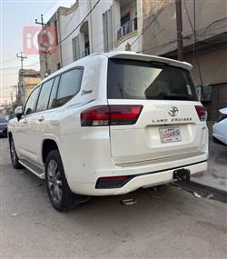 تويوتا لاندكروزر